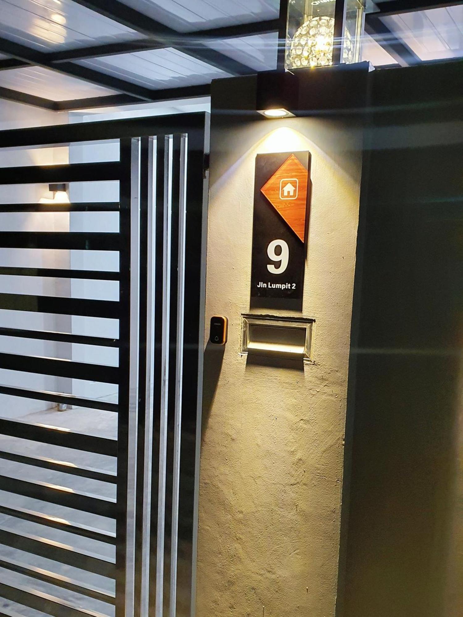 Skudai - The 9 Homestay Near Utm, Kangkar Pulai Rumah liburan Skudai